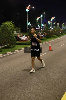 Runner Photo 4287946