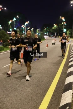 Runner Photo 4287963