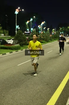 Runner Photo 4288004