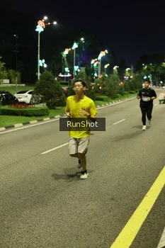 Runner Photo 4288017