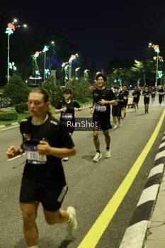 Runner Photo 4288029