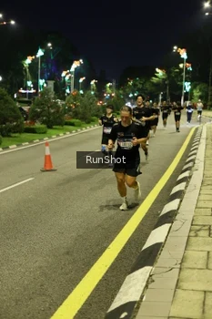 Runner Photo 4288034