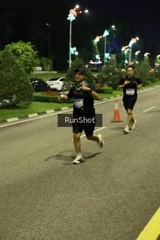 Runner Photo 4288051