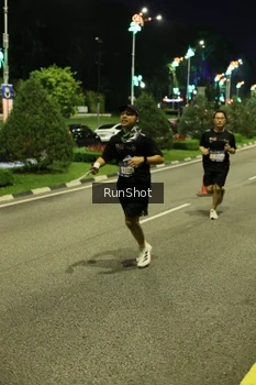 Runner Photo 4288055