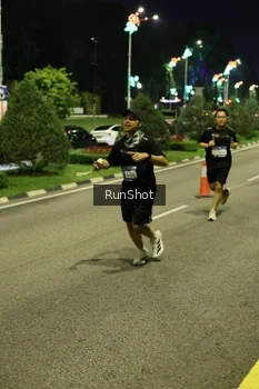 Runner Photo 4288057