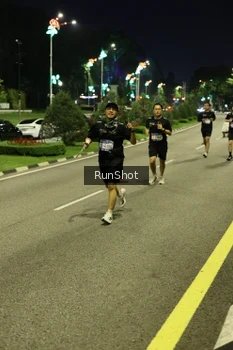 Runner Photo 4288058