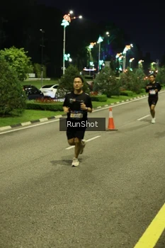 Runner Photo 4288065