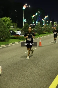 Runner Photo 4288076