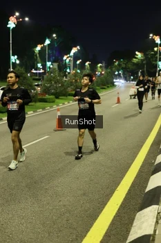 Runner Photo 4288083
