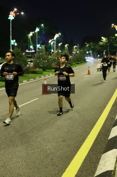 Runner Photo 4288087
