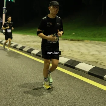 Runner Photo 4288160