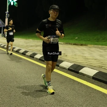 Runner Photo 4288169