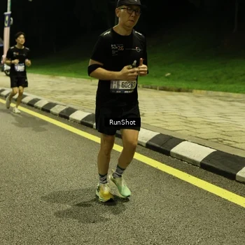 Runner Photo 4288171