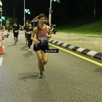 Runner Photo 4288187