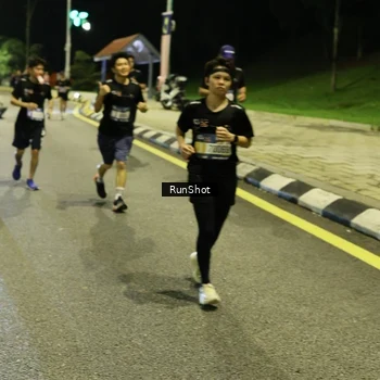Runner Photo 4288189