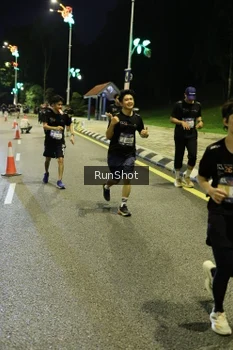 Runner Photo 4288197