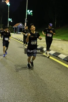 Runner Photo 4288203