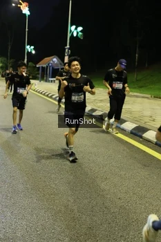 Runner Photo 4288204