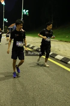 Runner Photo 4288214