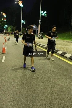 Runner Photo 4288215