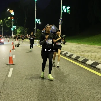 Runner Photo 4288224