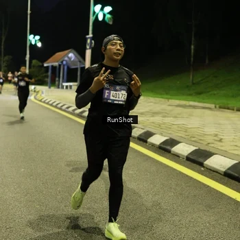 Runner Photo 4288243