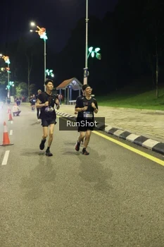 Runner Photo 4288252
