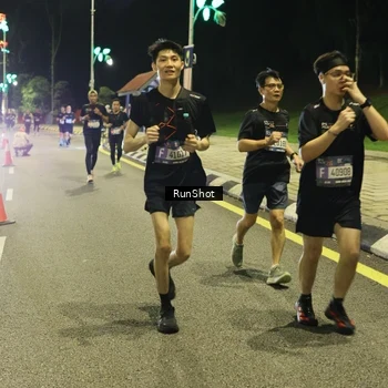 Runner Photo 4288266