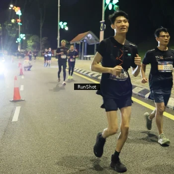 Runner Photo 4288269