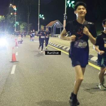 Runner Photo 4288275