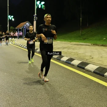 Runner Photo 4288277