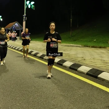 Runner Photo 4288309