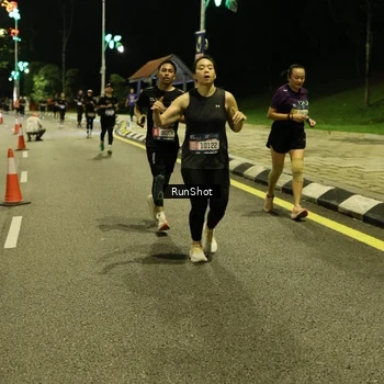 Runner Photo 4288320