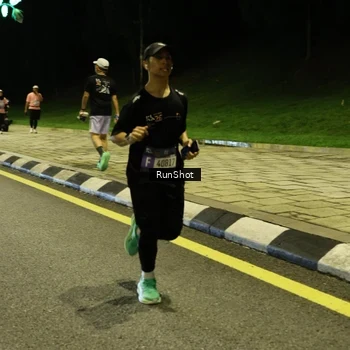 Runner Photo 4288337