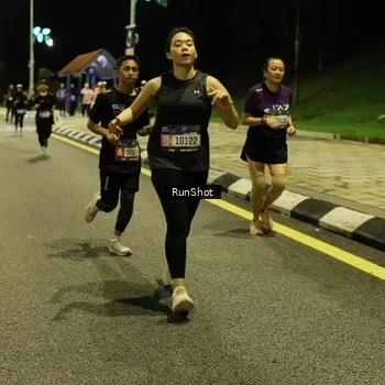 Runner Photo 4288339
