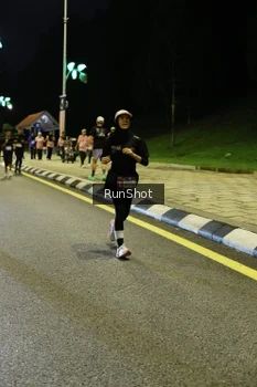 Runner Photo 4288342