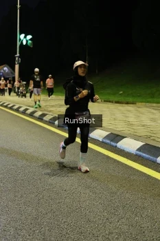 Runner Photo 4288345