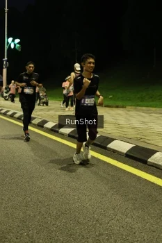 Runner Photo 4288373