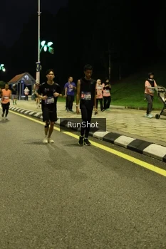 Runner Photo 4288385