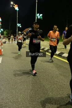 Runner Photo 4288423