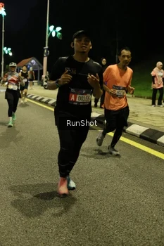 Runner Photo 4288424