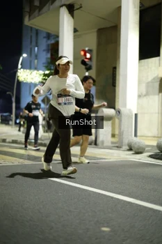 Runner Photo 4288428