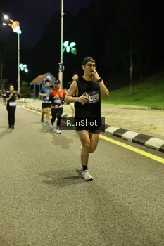 Runner Photo 4288493