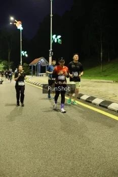 Runner Photo 4288497