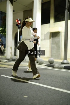 Runner Photo 4288517