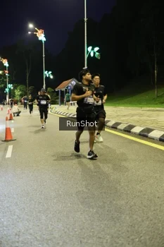 Runner Photo 4288616