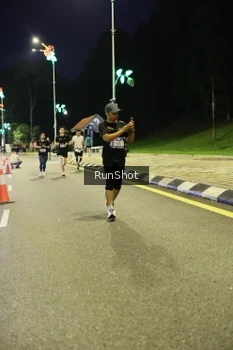 Runner Photo 4288633