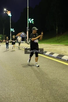 Runner Photo 4288635