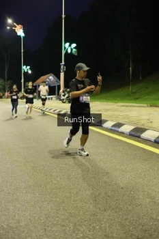 Runner Photo 4288636