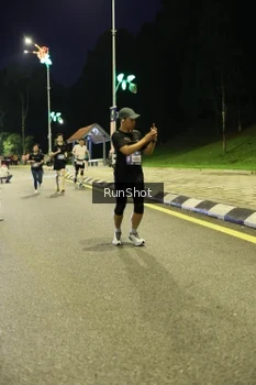 Runner Photo 4288640